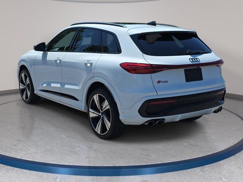 New 2026 Audi SQ5 Premium Plus AWD/4WD image 6