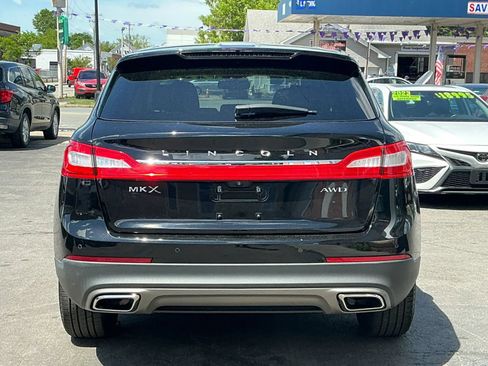 Used 2017 Lincoln MKX Reserve AWD/4WD image 5