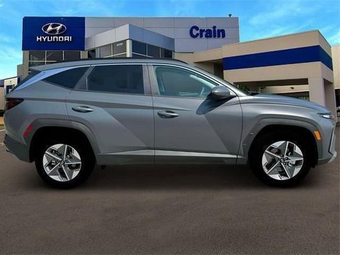 Used 2025 Hyundai Tucson SEL image 9