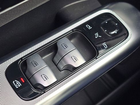 New 2026 Mercedes-Benz GLC 300 4MATIC image 27