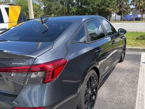 Used 2024 Honda Civic Sport image 5