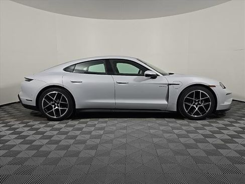 New 2025 Porsche Taycan image 8