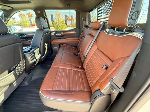 Used 2024 GMC Sierra 1500 Denali Ultimate image 22