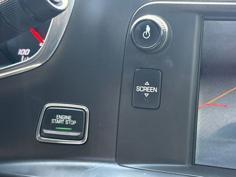 Used 2014 Chevrolet Corvette Stingray Convertible w/ 3LT Preferred Equipment Group RWD image 27