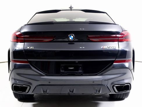 Used 2021 BMW X6 M50i image 30