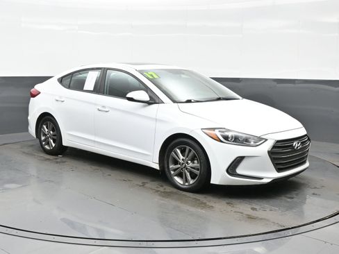 Used 2017 Hyundai Elantra Value Edition image 8