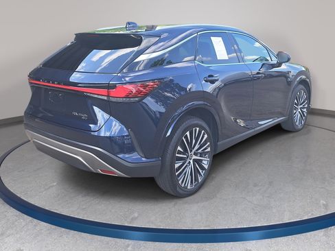 Used 2023 Lexus RX 350 w/ Cold Area Package AWD/4WD image 5