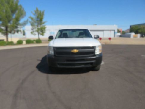 Used 2013 Chevrolet Silverado 1500 W/T image 11