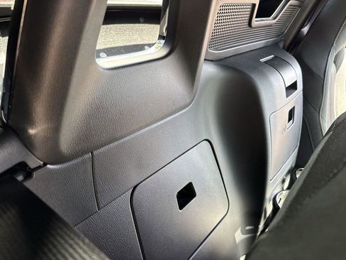 Used 2021 MAZDA MX-5 Miata Club image 46