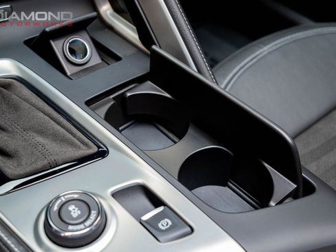 Used 2016 Chevrolet Corvette Stingray 2LT w/ 2LT Preferred Equipment Group image 86