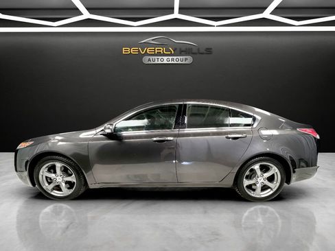Used 2011 Acura TL SH-AWD image 2