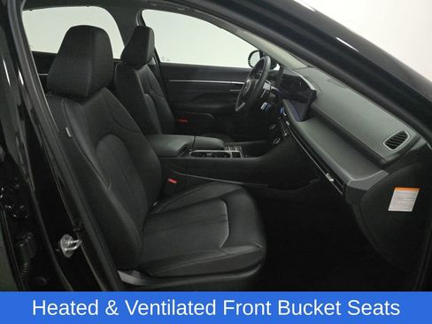 Used 2025 Hyundai Sonata Limited image 10