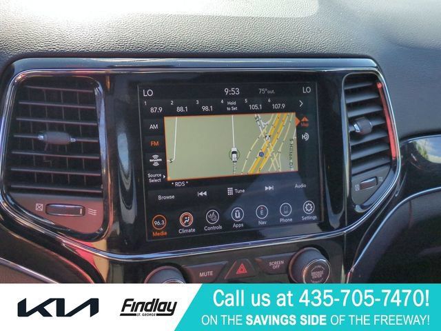 Used 2020 Jeep Grand Cherokee Trailhawk AWD/4WD image 23