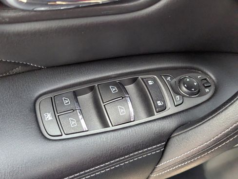 Used 2021 INFINITI QX80 Sensory w/ All-Season Package image 25