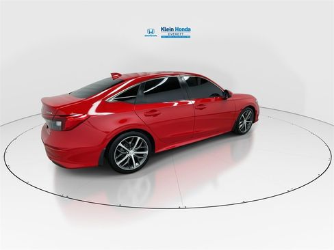 Used 2022 Honda Civic Touring image 2