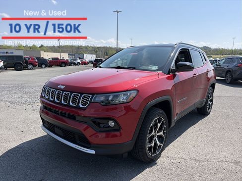 Used 2025 Jeep Compass Limited AWD/4WD image 1