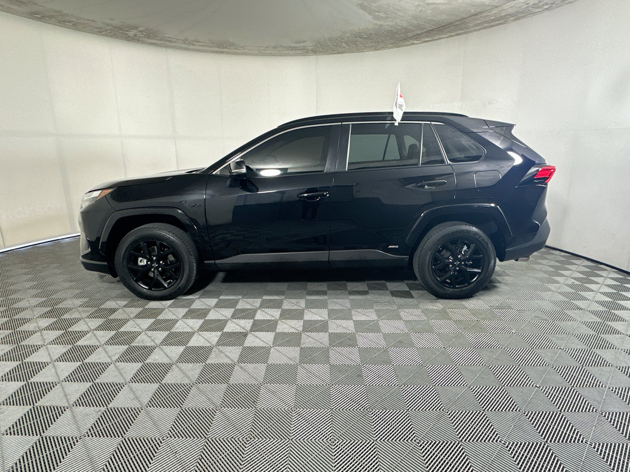 Certified 2024 Toyota RAV4 XLE w/ Convenience Package AWD/4WD image 6