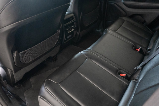 Used 2023 Jeep Grand Cherokee Limited AWD/4WD image 20