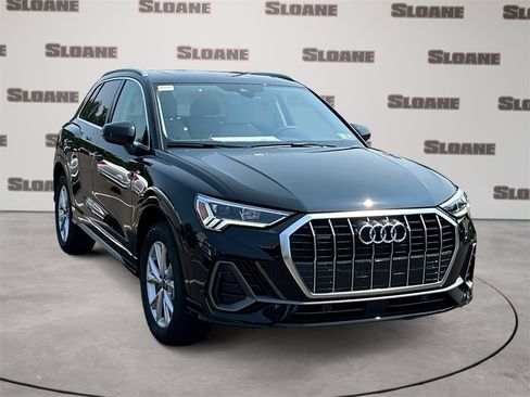 New 2025 Audi Q3 2.0T Premium image 7
