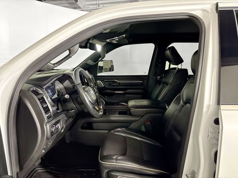 Used 2019 RAM 1500 Limited image 11