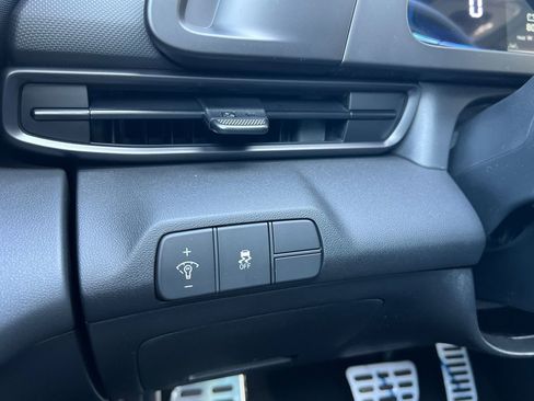 New 2026 Hyundai Elantra Sport w/ Cargo Package FWD image 31