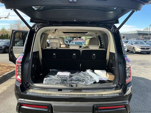 New 2026 Nissan Armada Platinum w/ Convenience Package AWD/4WD image 25
