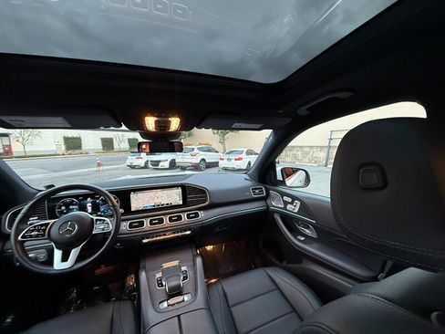 Used 2020 Mercedes-Benz GLS 450 4MATIC w/ Convenience Package image 32