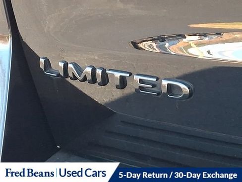 Certified 2022 Ford Expedition Limited image 33