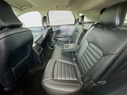 Used 2024 Ford Edge SEL image 27