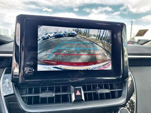 Used 2023 Toyota Corolla LE image 26