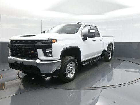 Used 2022 Chevrolet Silverado 2500 W/T w/ WT Fleet Convenience Package AWD/4WD image 3