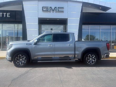 Used 2024 GMC Sierra 1500 SLT w/ SLT Premium Plus Package AWD/4WD image 1