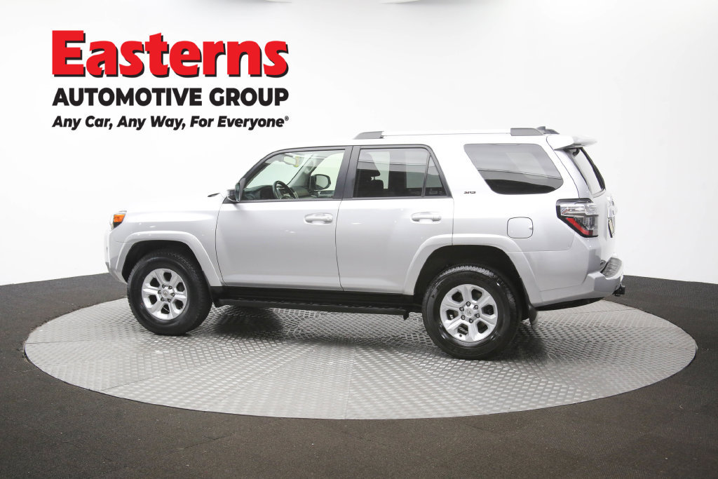 Used 2024 Toyota 4Runner SR5 AWD/4WD image 57