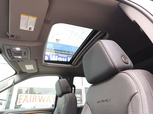 New 2026 GMC Sierra 1500 Denali AWD/4WD image 25