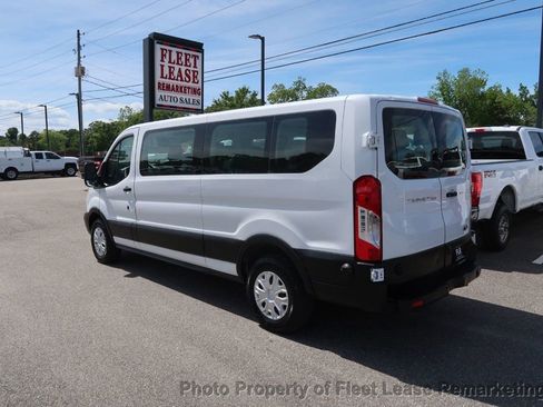 Used 2019 Ford Transit 350 XLT RWD image 3