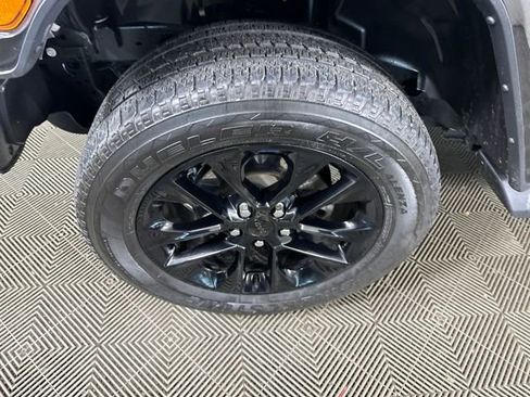 Used 2023 Jeep Wrangler Unlimited Sahara w/ Cold Weather Group image 9