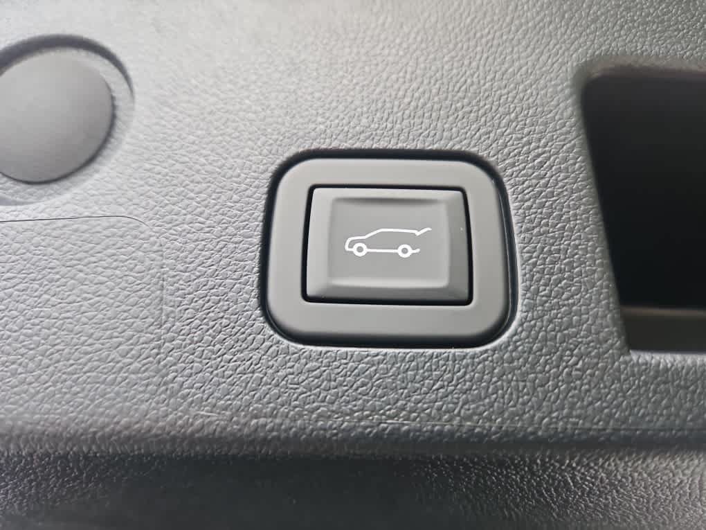 New 2027 GMC Terrain AT4 w/ Convenience Package III AWD/4WD image 21