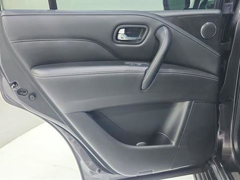 Used 2024 INFINITI QX80 Luxe RWD image 25