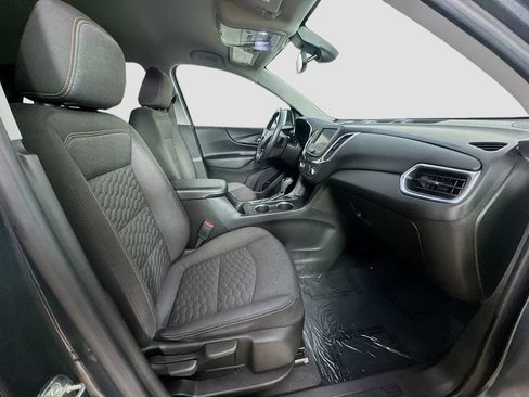Used 2021 Chevrolet Equinox LT FWD image 34