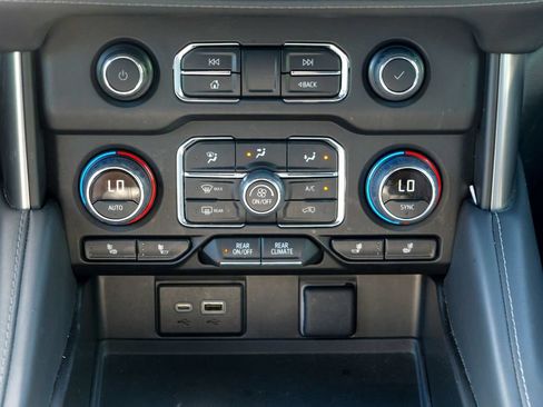 Used 2023 Chevrolet Tahoe LT w/ Luxury Package AWD/4WD image 52