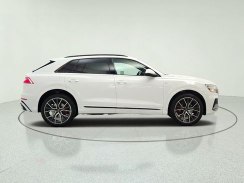 Used 2019 Audi Q8 Premium Plus w/ Premium Plus AWD/4WD image 4