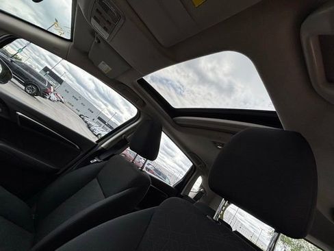 Used 2015 Honda Fit EX image 5