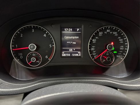 Used 2015 Volkswagen Passat TDI SE image 37