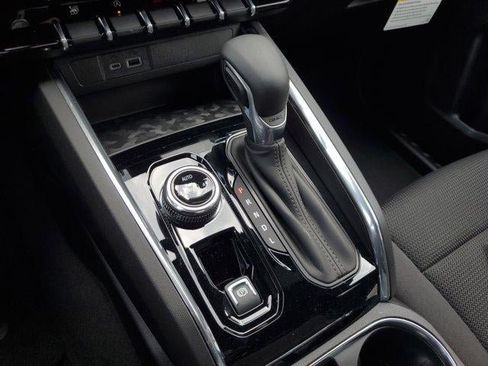New 2026 GMC Canyon Elevation w/ Convenience Package AWD/4WD image 29
