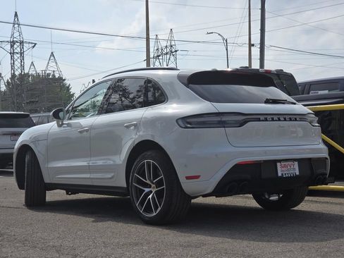 Used 2023 Porsche Macan Turbo AWD/4WD image 13