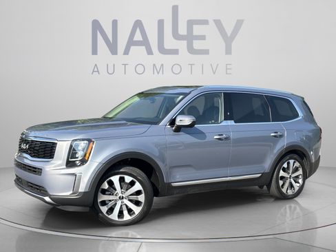 Used 2022 Kia Telluride EX w/ EX Premium Package FWD image 2