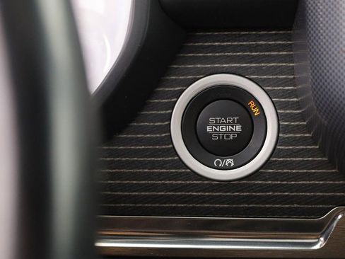 Used 2021 RAM 1500 Limited image 15