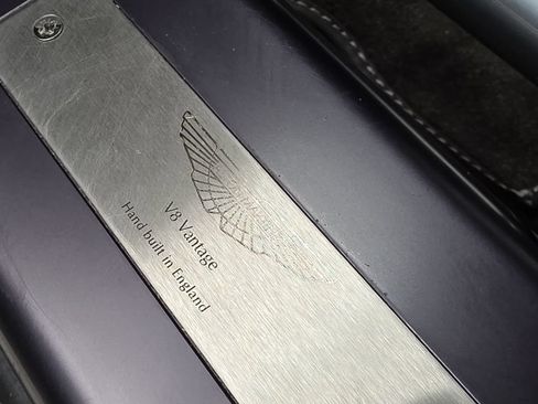 Used 2007 Aston Martin V8 Vantage Coupe RWD image 23