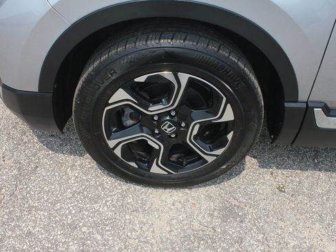 Used 2018 Honda CR-V Touring image 57