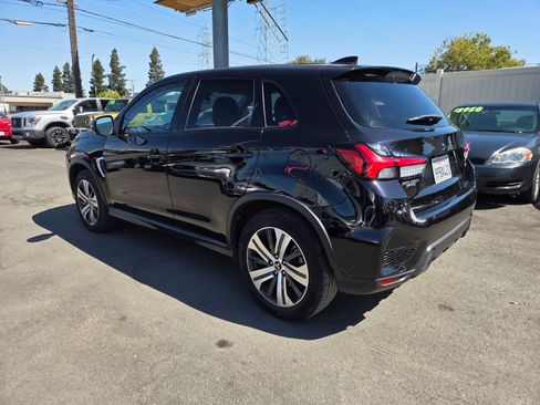 Used 2024 Mitsubishi Outlander Sport AWD image 2